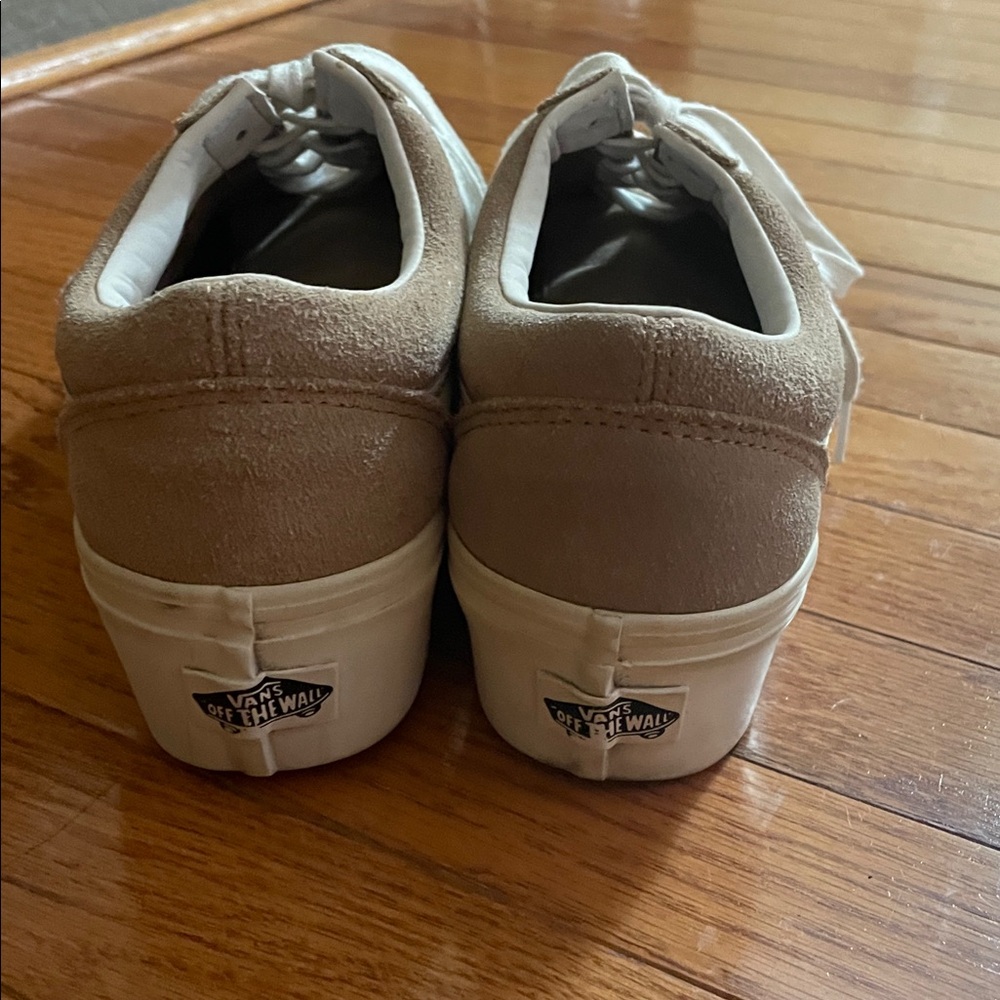 Vans platform sneaker - image 3